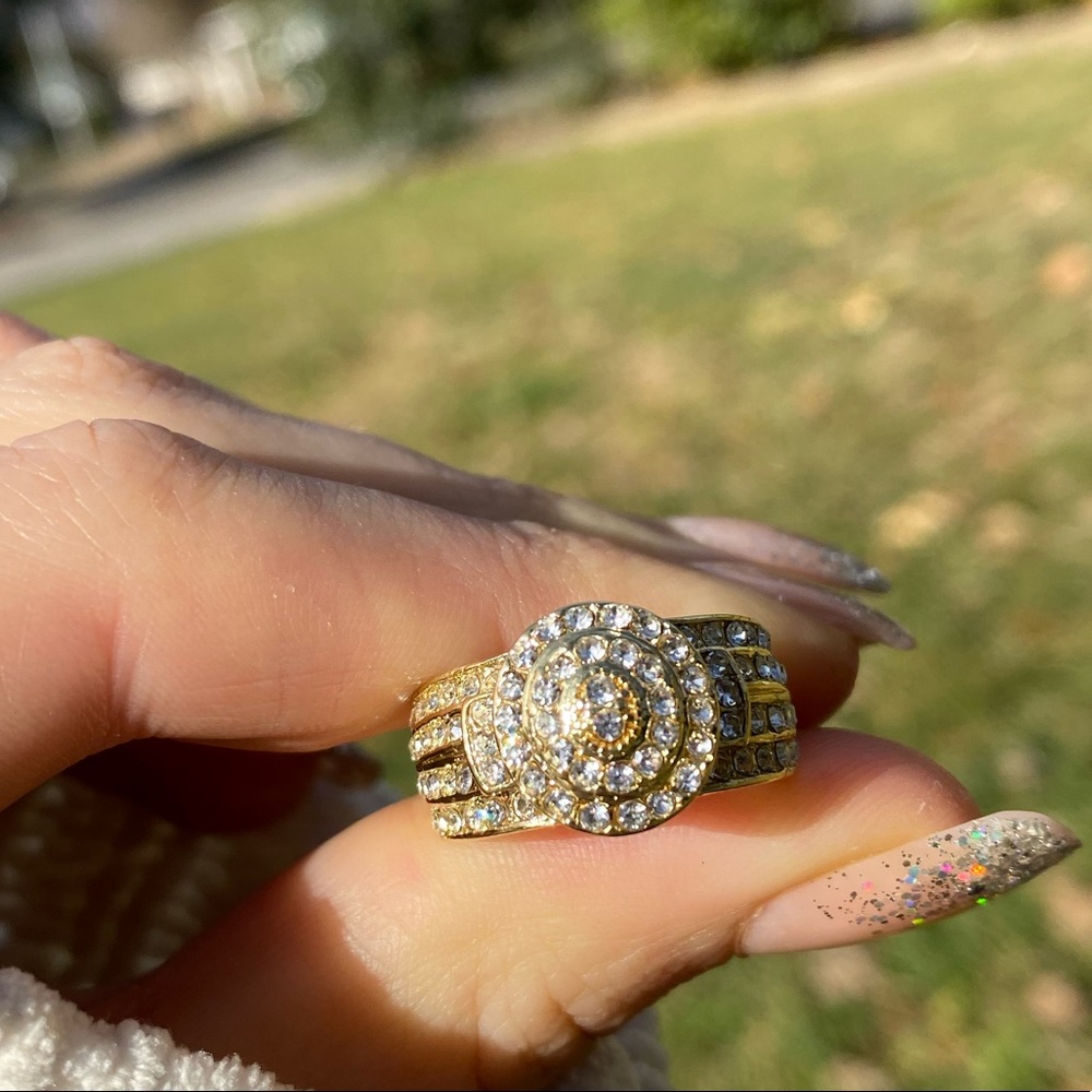 NEW Round Full Rhinestones Engagement Ring - Picture 9 of 11
